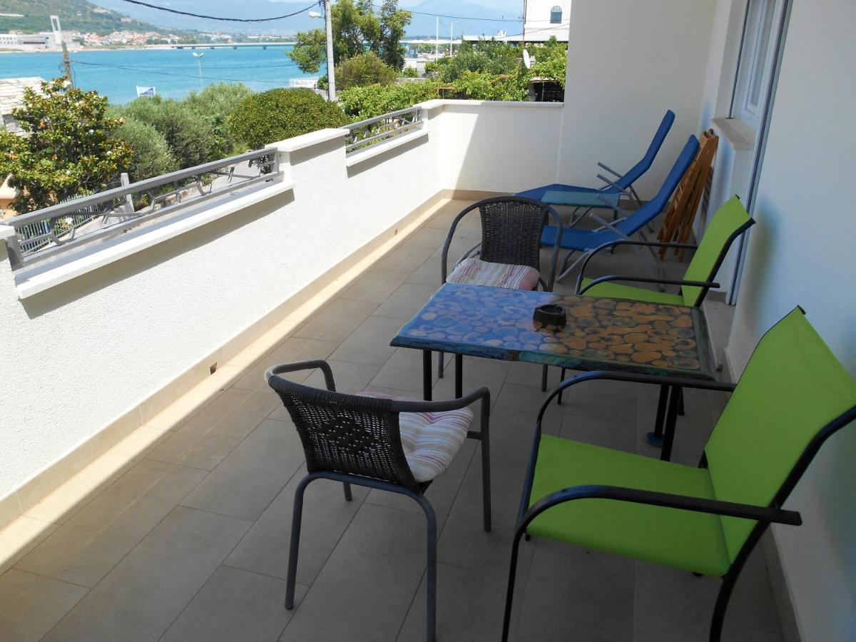 Apartments Bresan Трогир Екстериор снимка